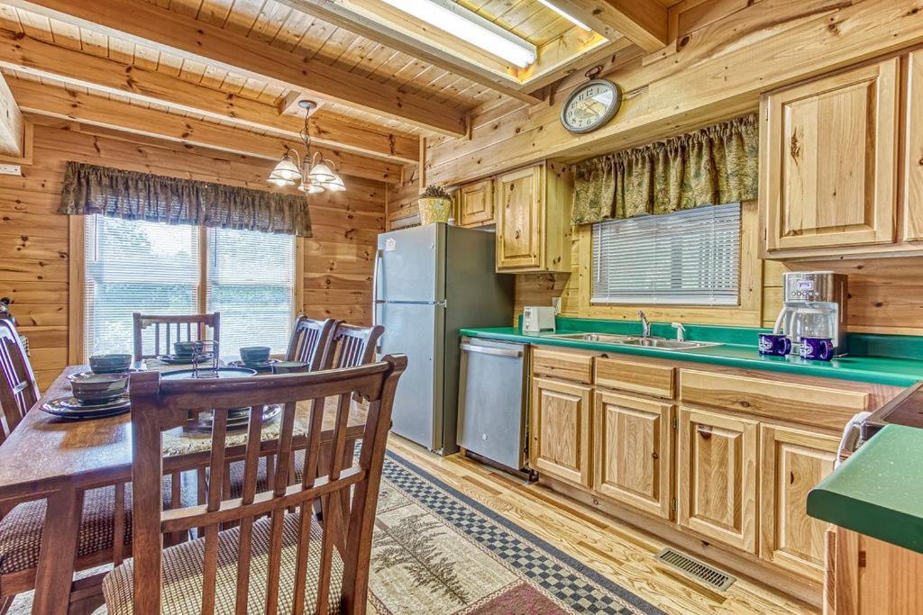 Villa Smoky Mountain Gem Gatlinburg Exterior foto