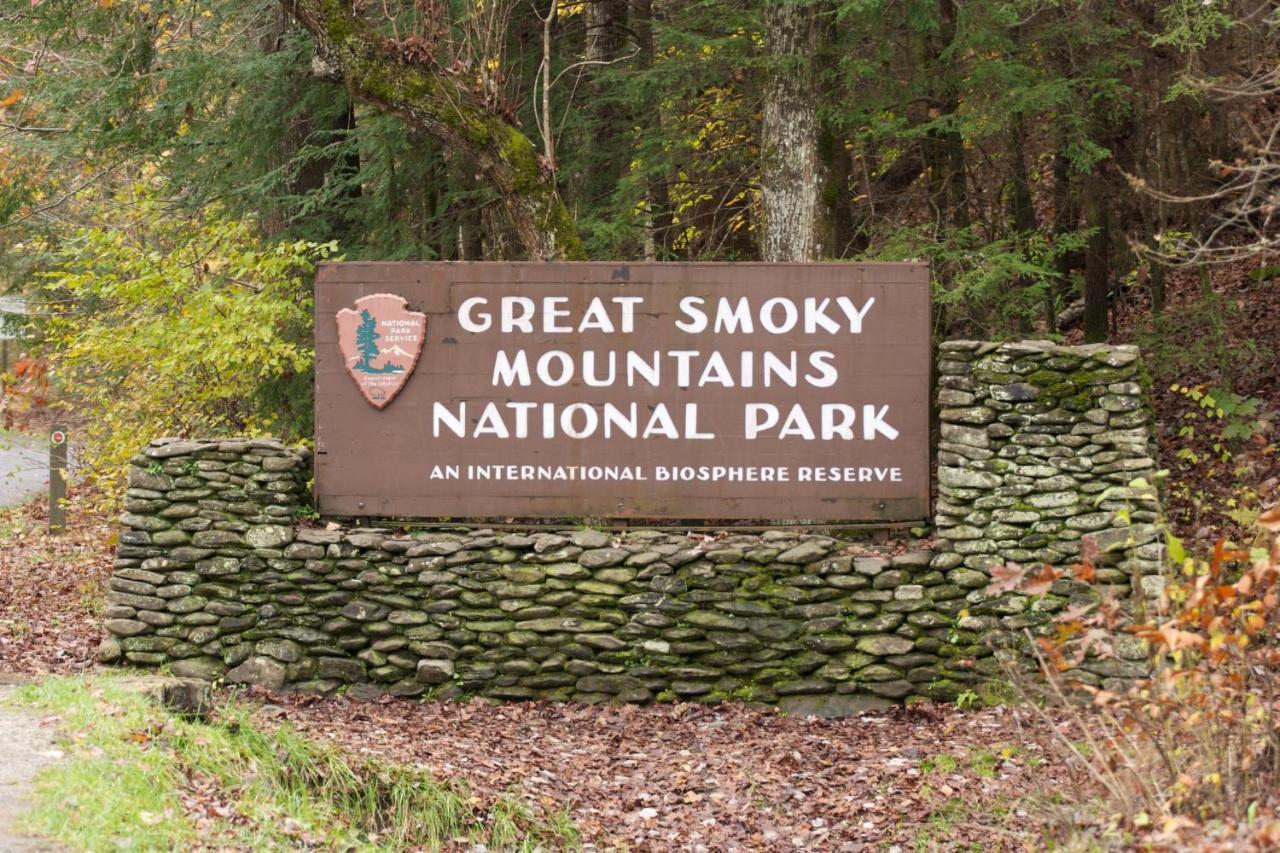 Villa Smoky Mountain Gem Gatlinburg Exterior foto