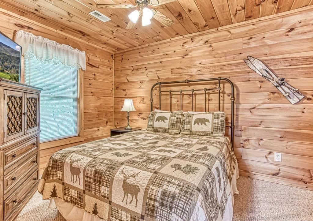 Villa Smoky Mountain Gem Gatlinburg Exterior foto