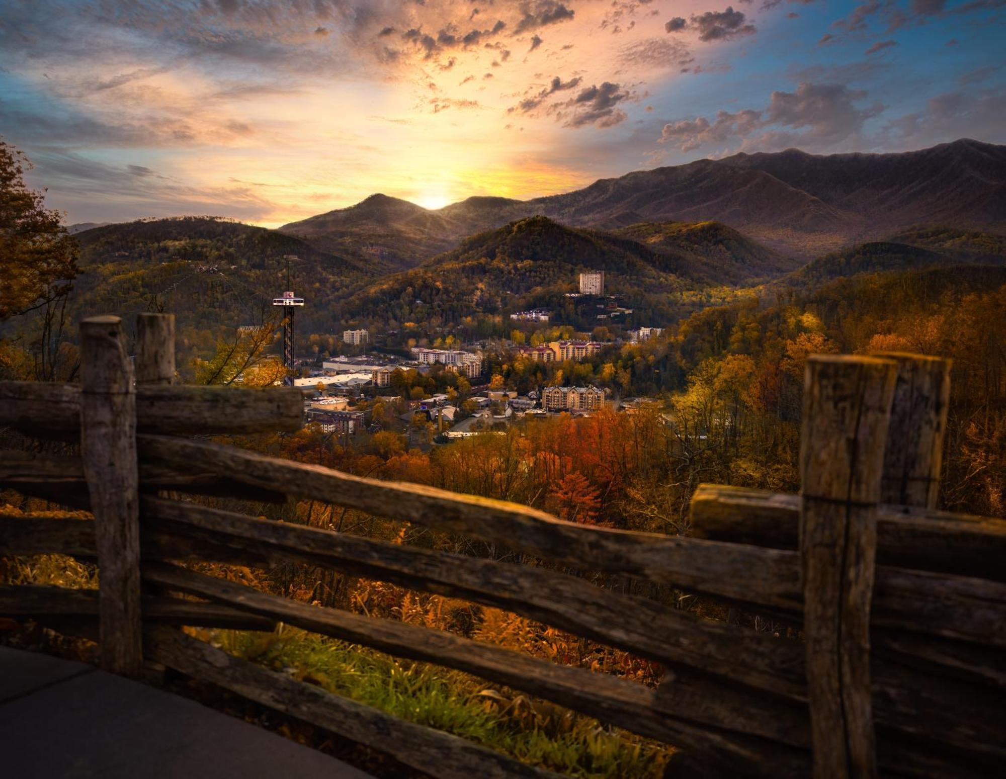Villa Smoky Mountain Gem Gatlinburg Exterior foto